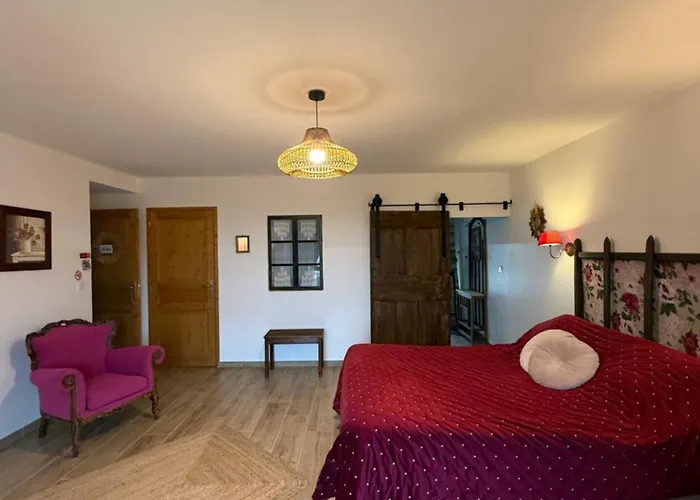 Chateau De La Saone Couette-café