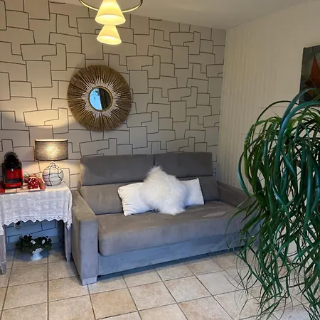 Bed & Breakfast Chateau De La Saone